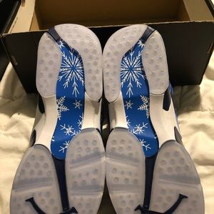 Jordan retro 8 snowflake